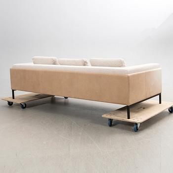 Sofa, Slettvoll, model "Zofi Sofa", modern production.