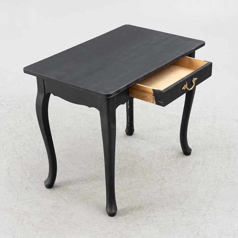 Skrivbord, 1900-talets första hälft. Rokokostil.