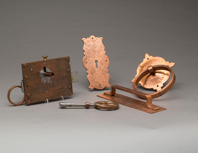 LÅS, BESLAG OCH HANDTAG, 4 delar.