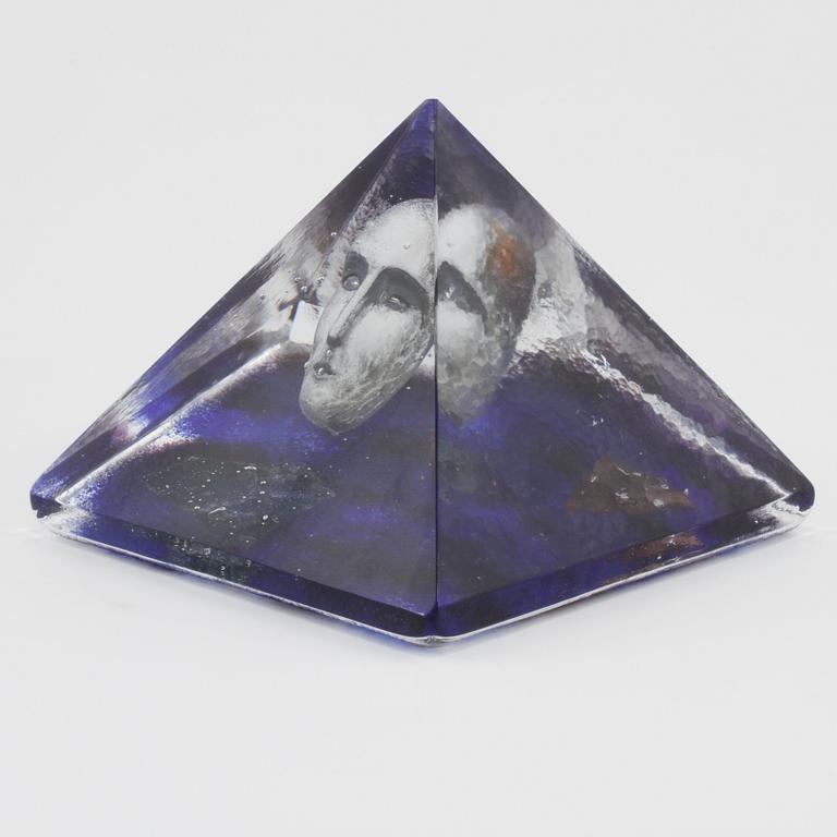 SKULPTUR, glas, Bertil Vallien, Kosta Boda Atelier, signerad, sent 1900-tal.