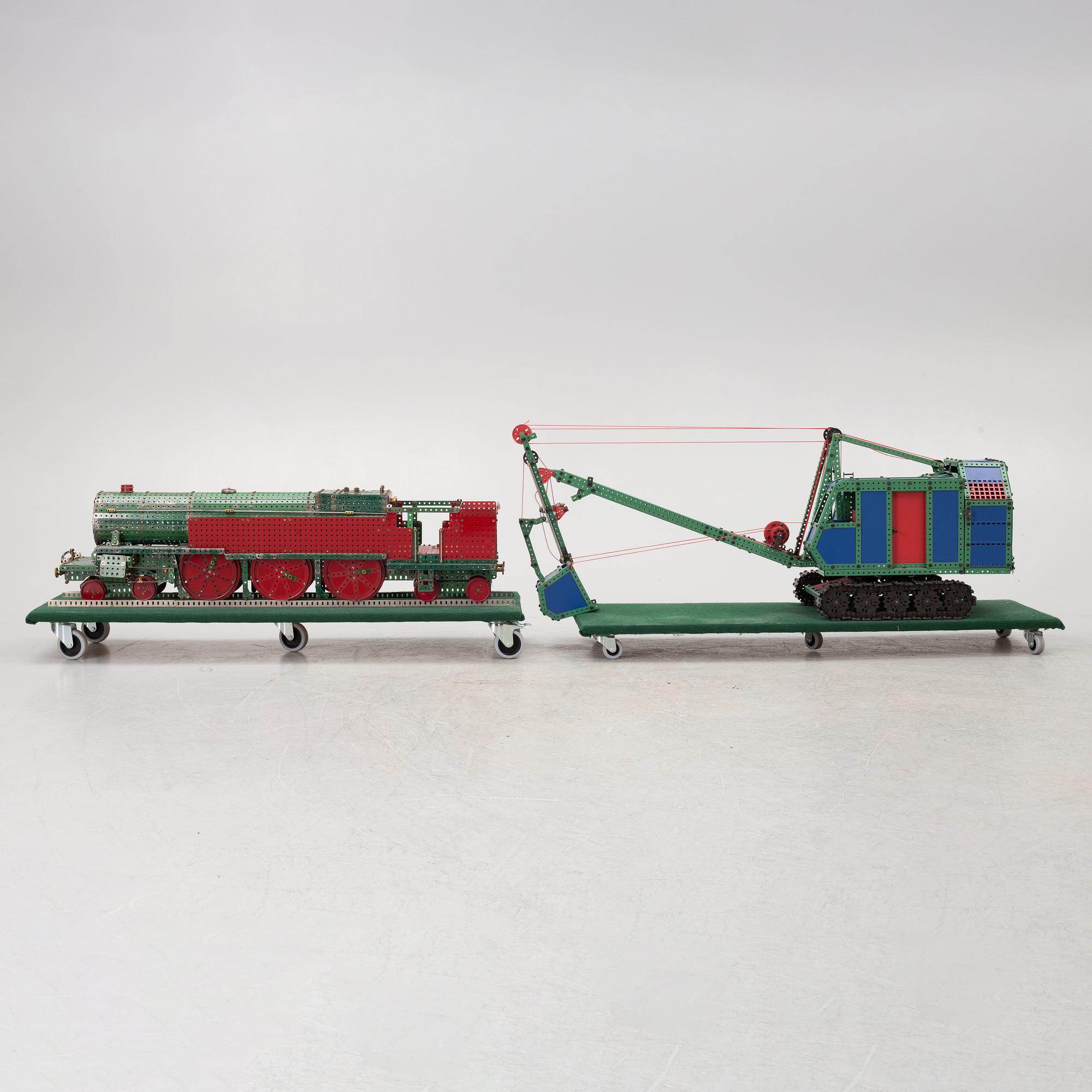 Meccano, locomotive and excavator.