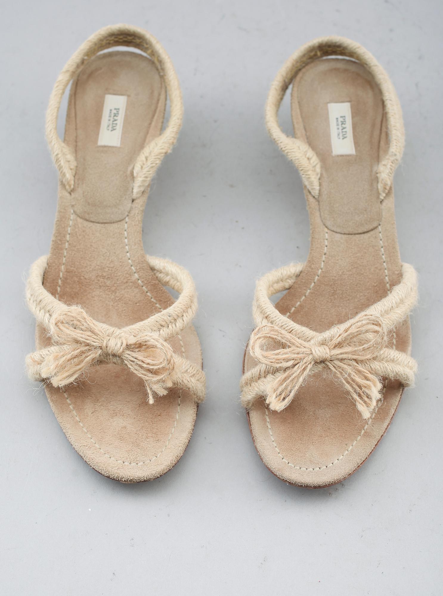 PRADA, sandaletter.