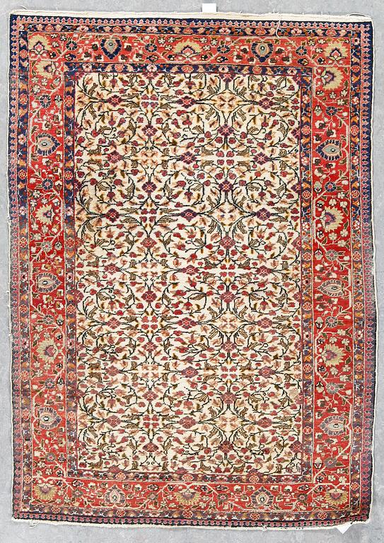 MATTA, Semiantik, sannolikt Ushak, ca 165x120 cm.