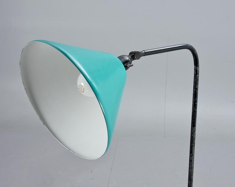 GOLVLAMPA, troligen design Josef Frank, Firma Svenskt Tenn, modell 2463.