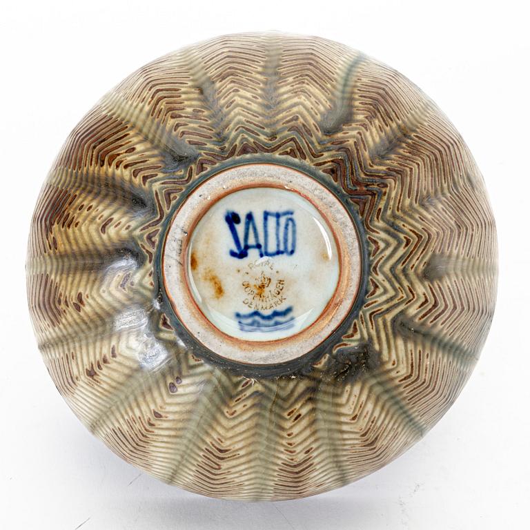 An Axel Salto Royal Copenhagen stoneware bowl alter part of the 20th century.