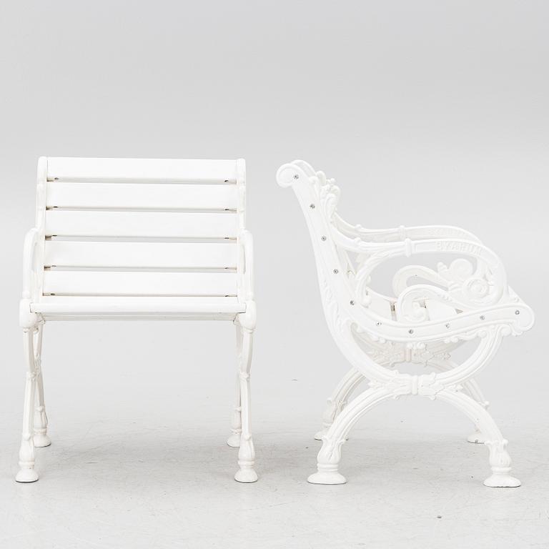 Trädgårdsgrupp, 4 delar, Byarum, 1900-talets andra hälft.