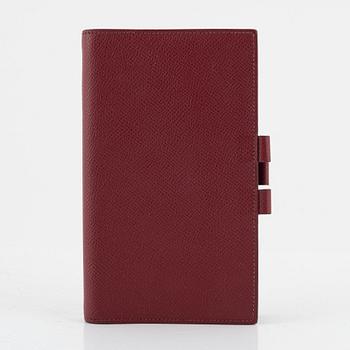 Hermès, case.