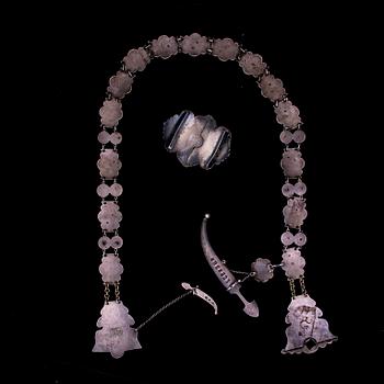 BÄLTE OCH BÄLTESPÄNNE, silver och niello, Ryssland, Kaukasus ca 1900.