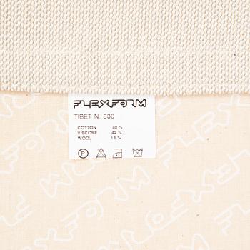 A three-piece sofa by Antonio Citterio for Flexform 21st Century.