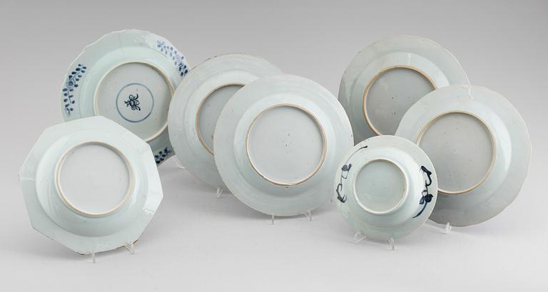 TALLRIKAR, 7 delar, porslin, Kina, 1700-/1800-tal.