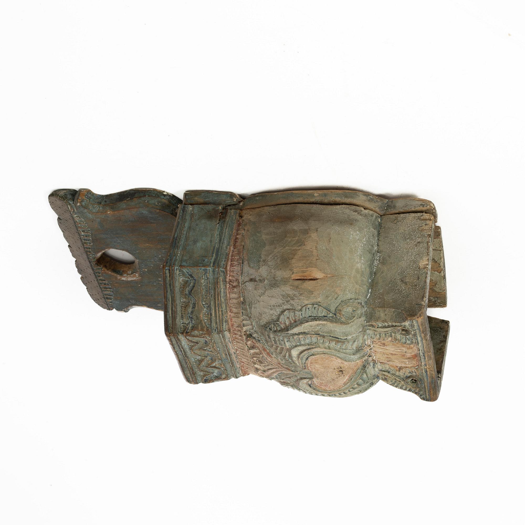 Spoon holder, folk art, Jämtland. 17th-18th century.