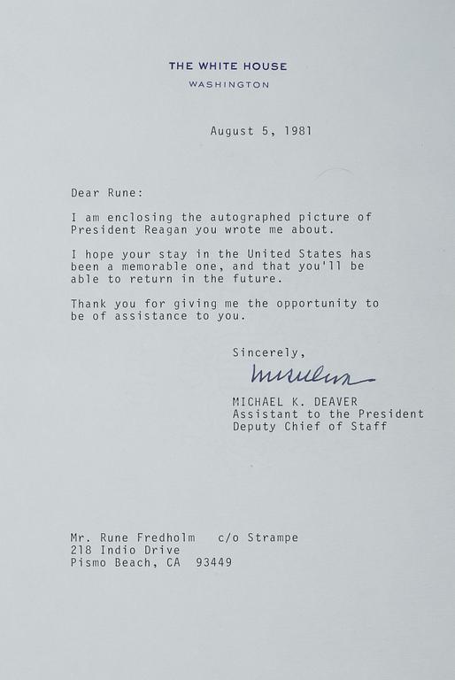 RONALD REAGAN (1911-2004), signerat foto.