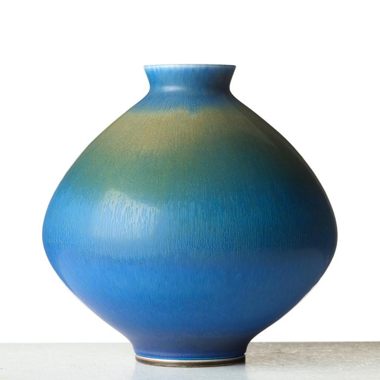 Berndt Friberg, a stoneware vase, Gustavsberg studio, Sweden 1963.