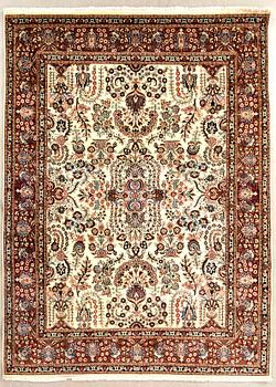 Oriental rug, old, approx. 283x210 cm.