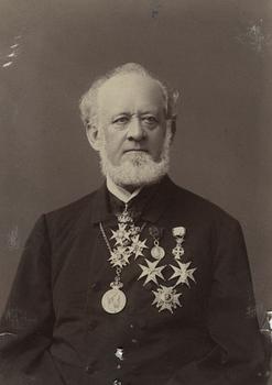 The Royal Illis Quorum medal in gold with chain awarded to Ludvig Berckhan Falkman.