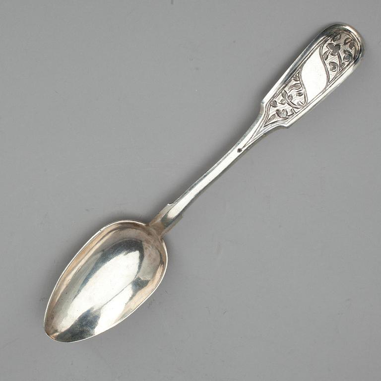 SKED, silver, niellodekor, Moskva 1872. Vikt 68 g.