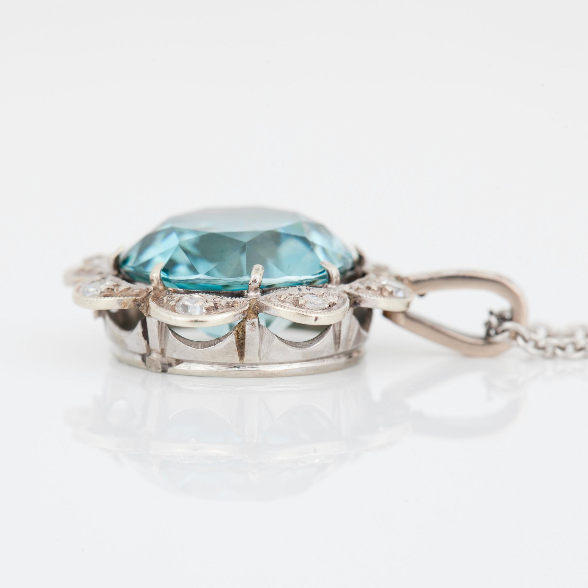 A blue zircon and diamond necklace.