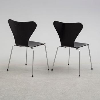 ARNE JACOBSEN, stolar, 7 st, "Sjuan", Fritz Hansen,