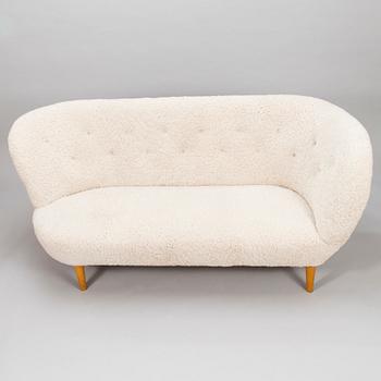 MAIJA-LIISA KOMULAINEN, a 1950's sofa for Oy Uusi Koti- Nya Hemmet Ab.