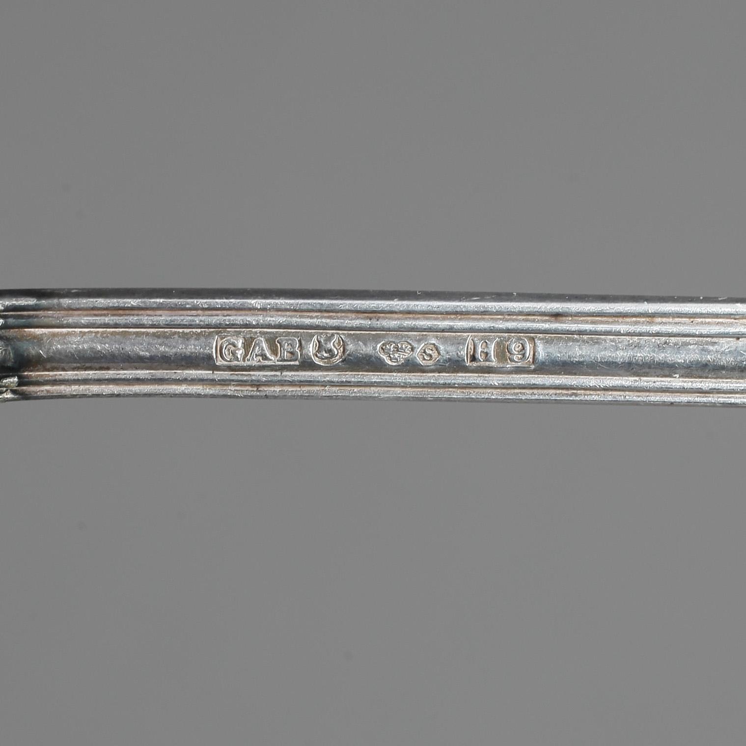 SMÖRGÅS/EFTERRÄTTSGAFFLAR, 12 st, silver, "Olga", GAB, 1950-70-tal. Tot ca 264 gram.