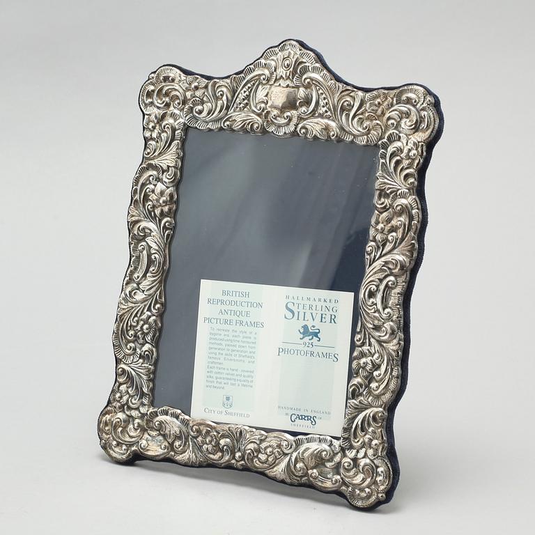CARRS OF SHEFFIELD, fotoram, silver, 1991.