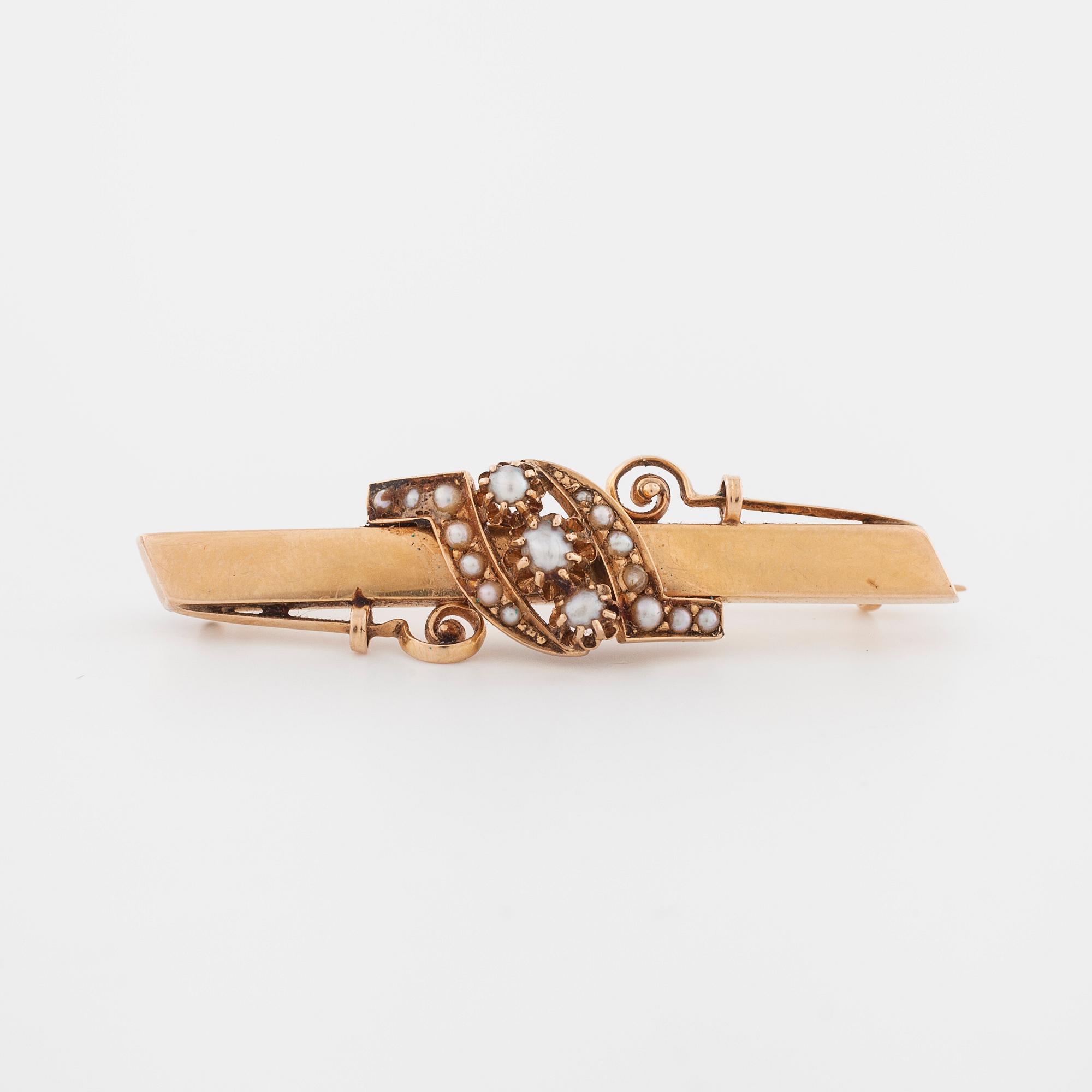 A natural pearl brooch, marked BH, 1903.