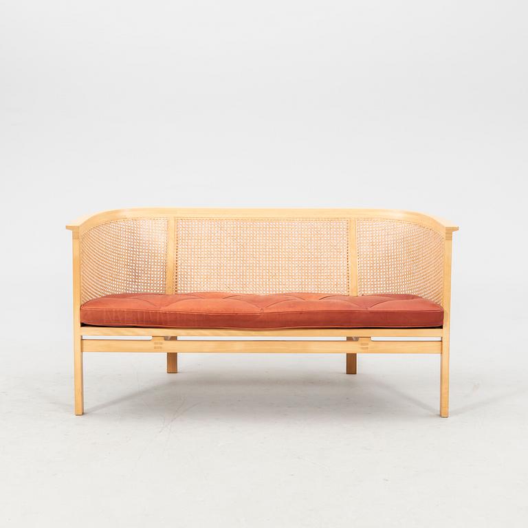 Rud Thygesen & Johnny Sörensen sofa and armchair "Kongeserien" late 20th century.