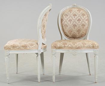 SALONGSGRUPP, 8 delar, Gustaviansk stil, tidigt 1900-tal.