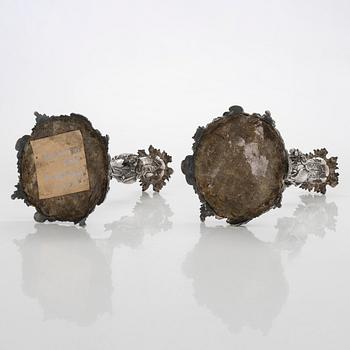 Gustaf Möllenborg, Ljusstakar, ett par, silver, Stockholm 1848. Nyrokoko.