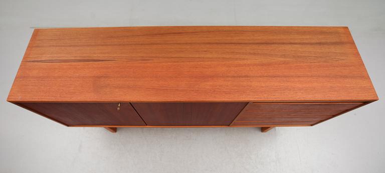 SIDEBOARD, 1900-talets andra hälft.