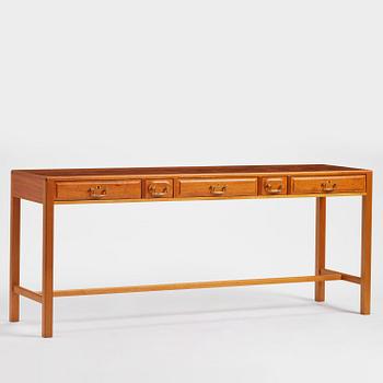 Josef Frank, sideboard, modell 821, Firma Svenskt Tenn, efter 1985.