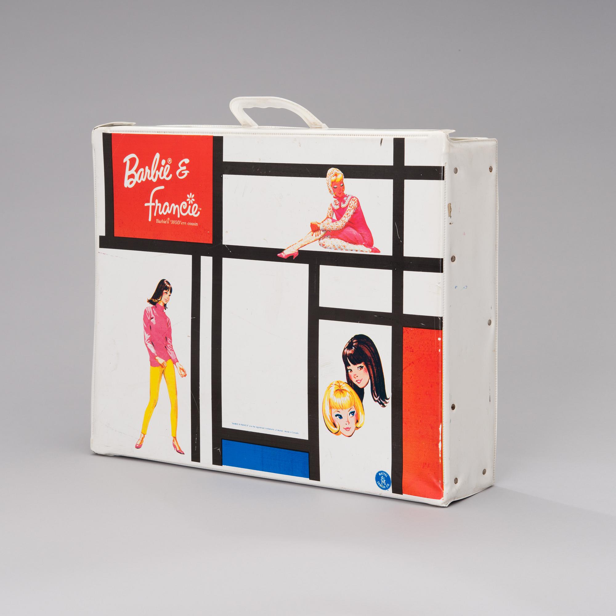 Two dolls Barbie and Francie with clothes and in original case Mattel 1960s. Bukowskis