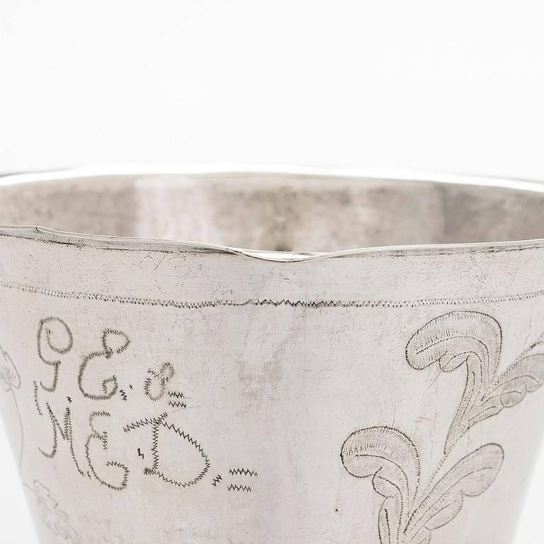 A Finnish silver cup, maker's mark of Carl Anders Berg, Vasa Finland 1820.