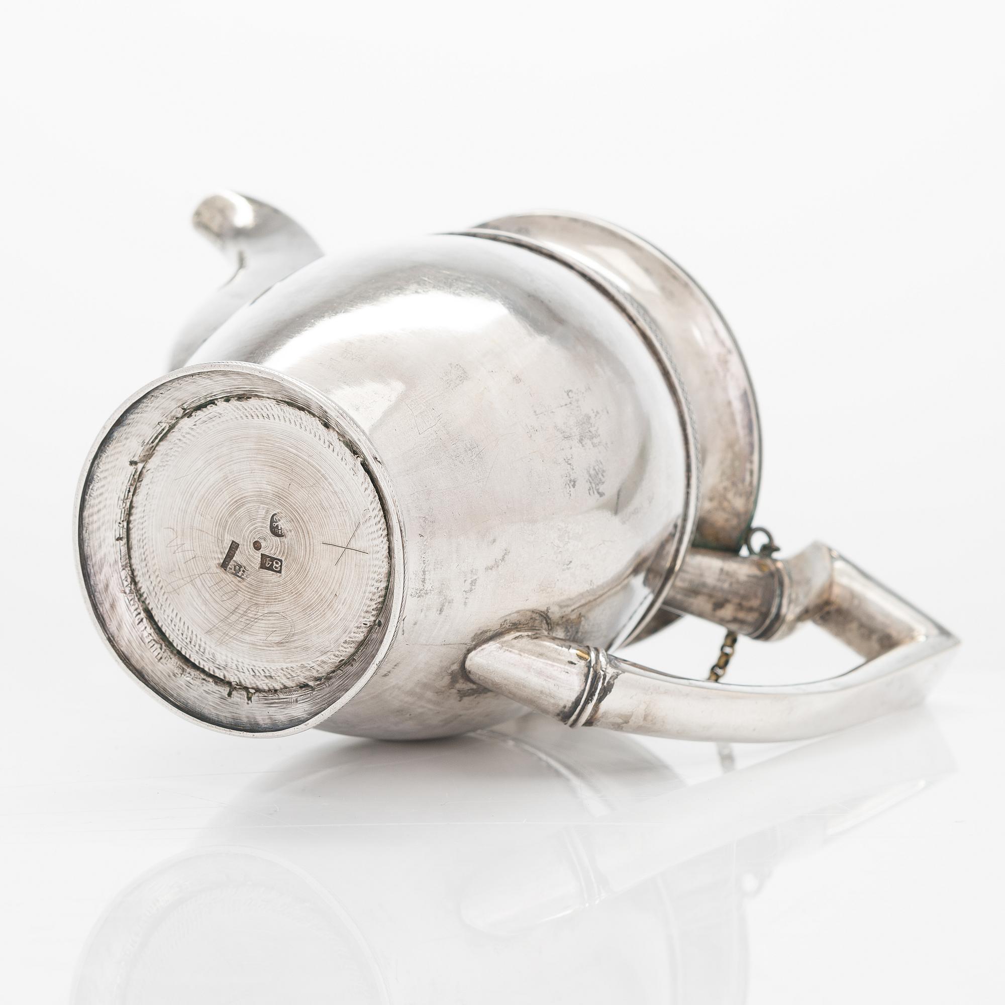 Carl Fredrik Bredenberg, kanna, silver och förgyllt silver, S:t Petersburg 1812.