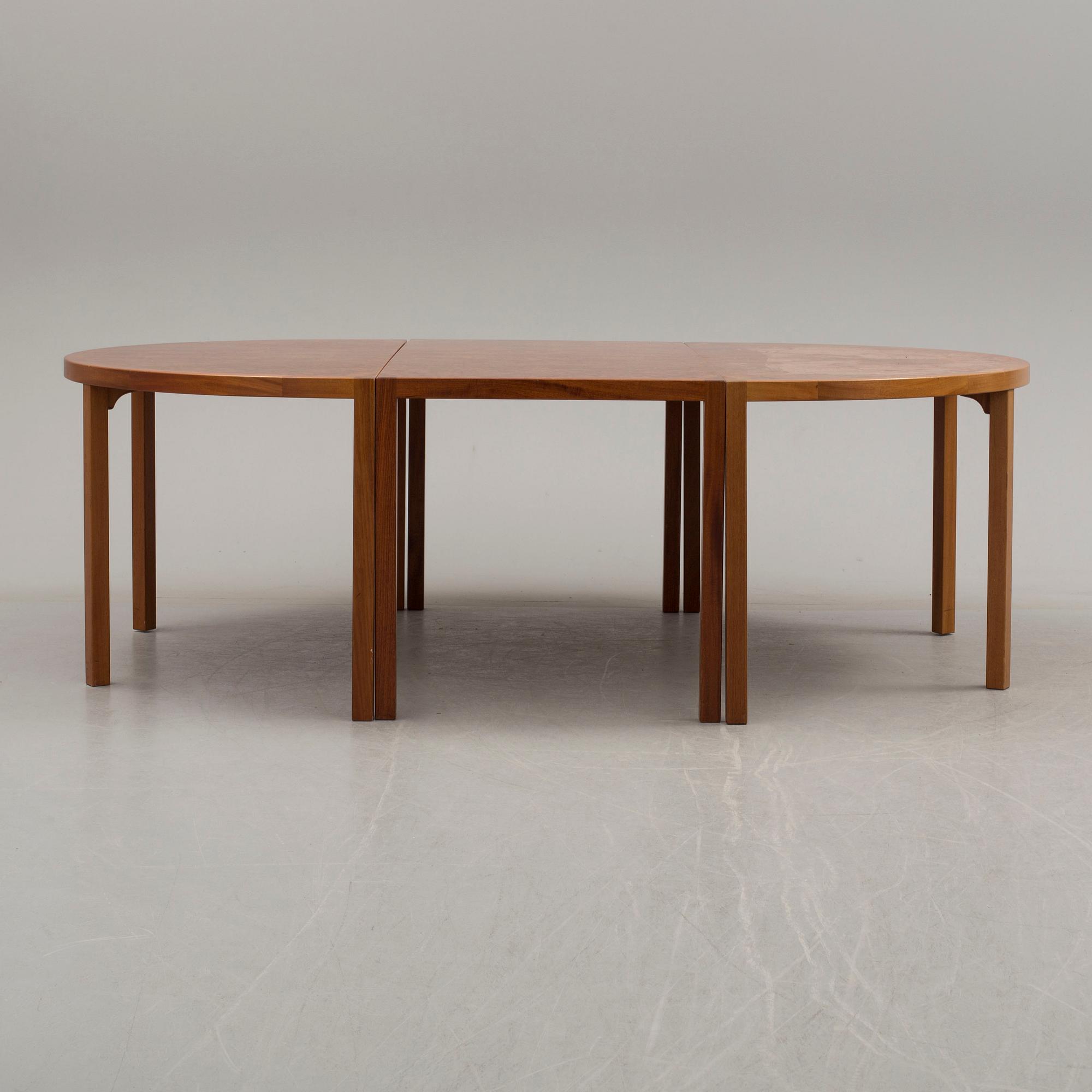 A 1995 three piece table from Gärsnäs.