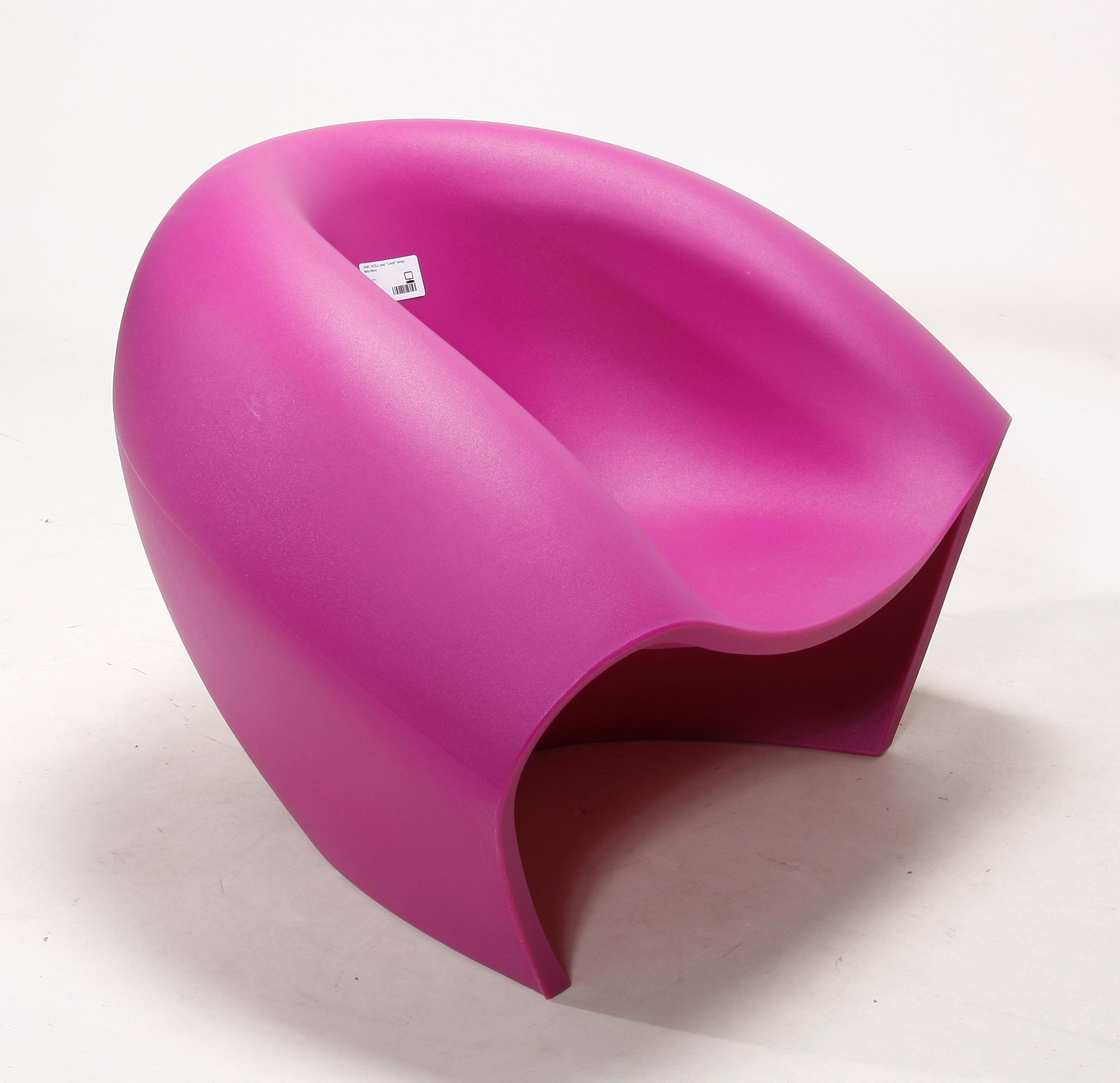 FÅTÖLJ, plast. "Lovely" design Marco Maran.