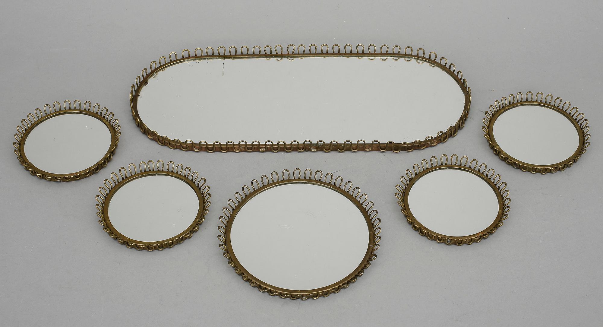 BORDSPLATEAU samt COASTERS, 6 delar, 1900-talets mitt.