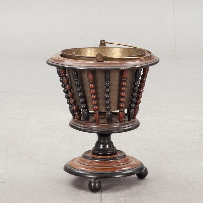 CHAMPAGNEKYLARE, 1800-tal.