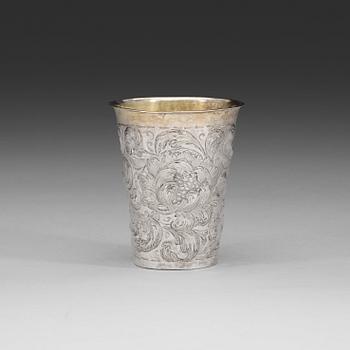 477. A Swedish early 18th century parcel-gilt beaker, marks of Michael Steltzner, Lidköping 1700.