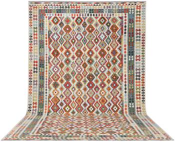 Matta, Kelim, ca. 490 x 310 cm.