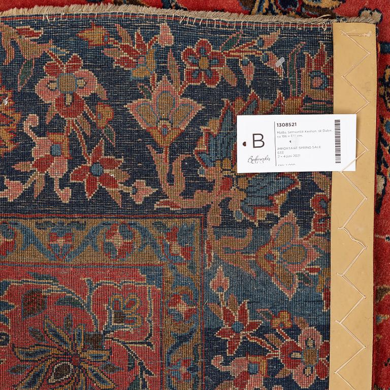 A rug, a semi-antique Keshan, so called Dabir, ca 196 x 126 cm.