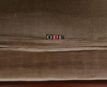 FÅTÖLJER, 1 par, "Skrindan", Kerstin Hörlin-Holmquist, OPE, 1900-talets andra hälft.