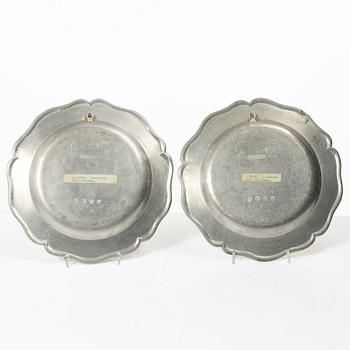 Plates, a pair by Carl Weigang, Stockholm, 1750.