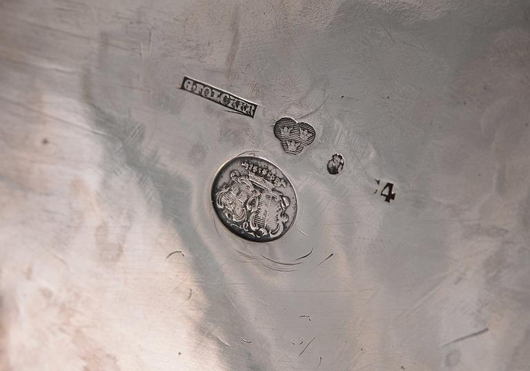 SOKERILIPAS, hopeaa. Gustaf Folcker Tukholma 1833. Paino 682 g.