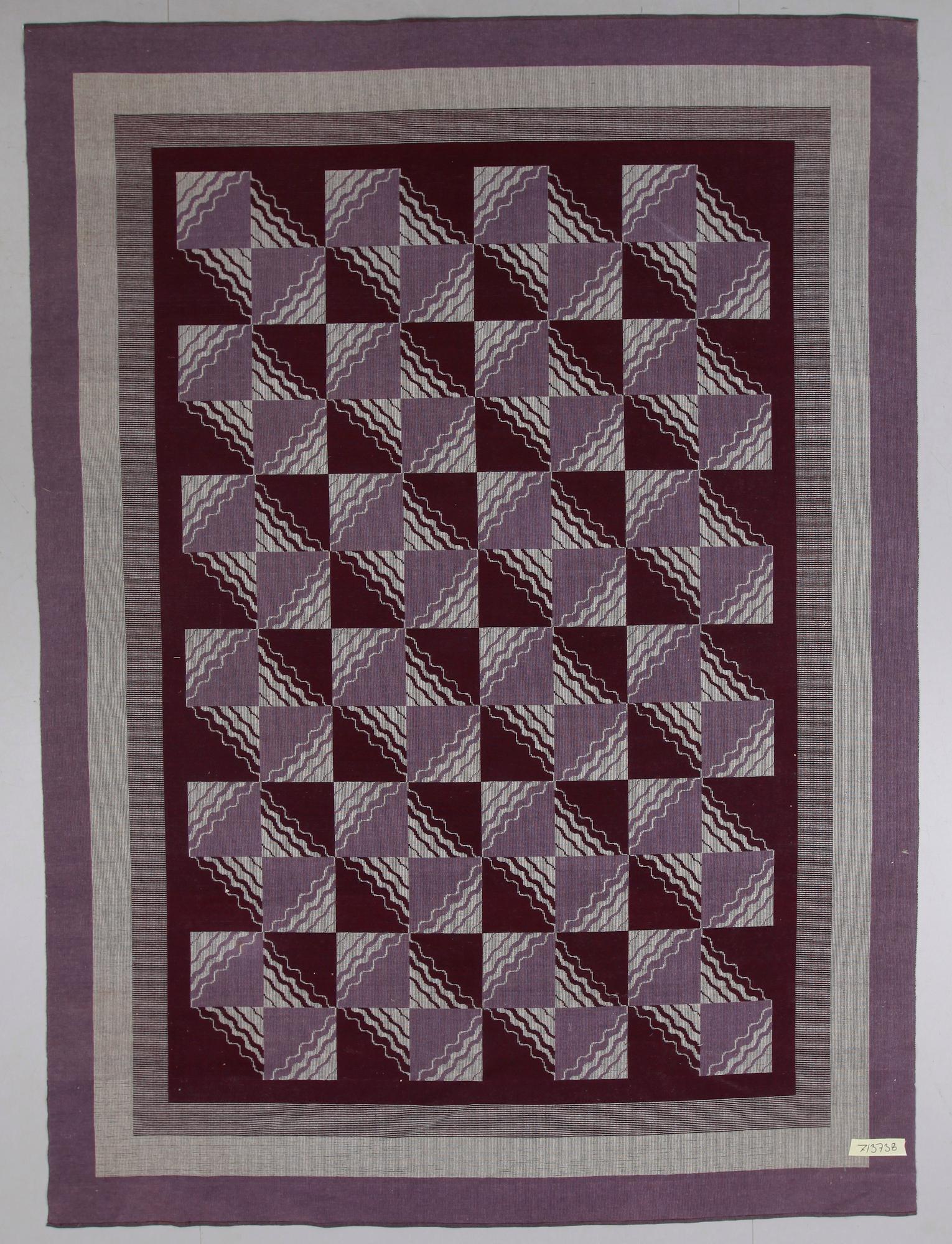MATTA, dubbelvävd, 342 x 250 cm.