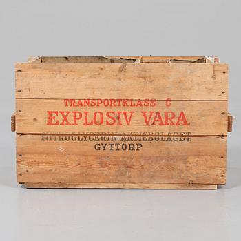 FÖRVARINGSLÅDA, Nitroglycerin Aktiebolaget, Gyttorp, 1900-talets andra kvartal.