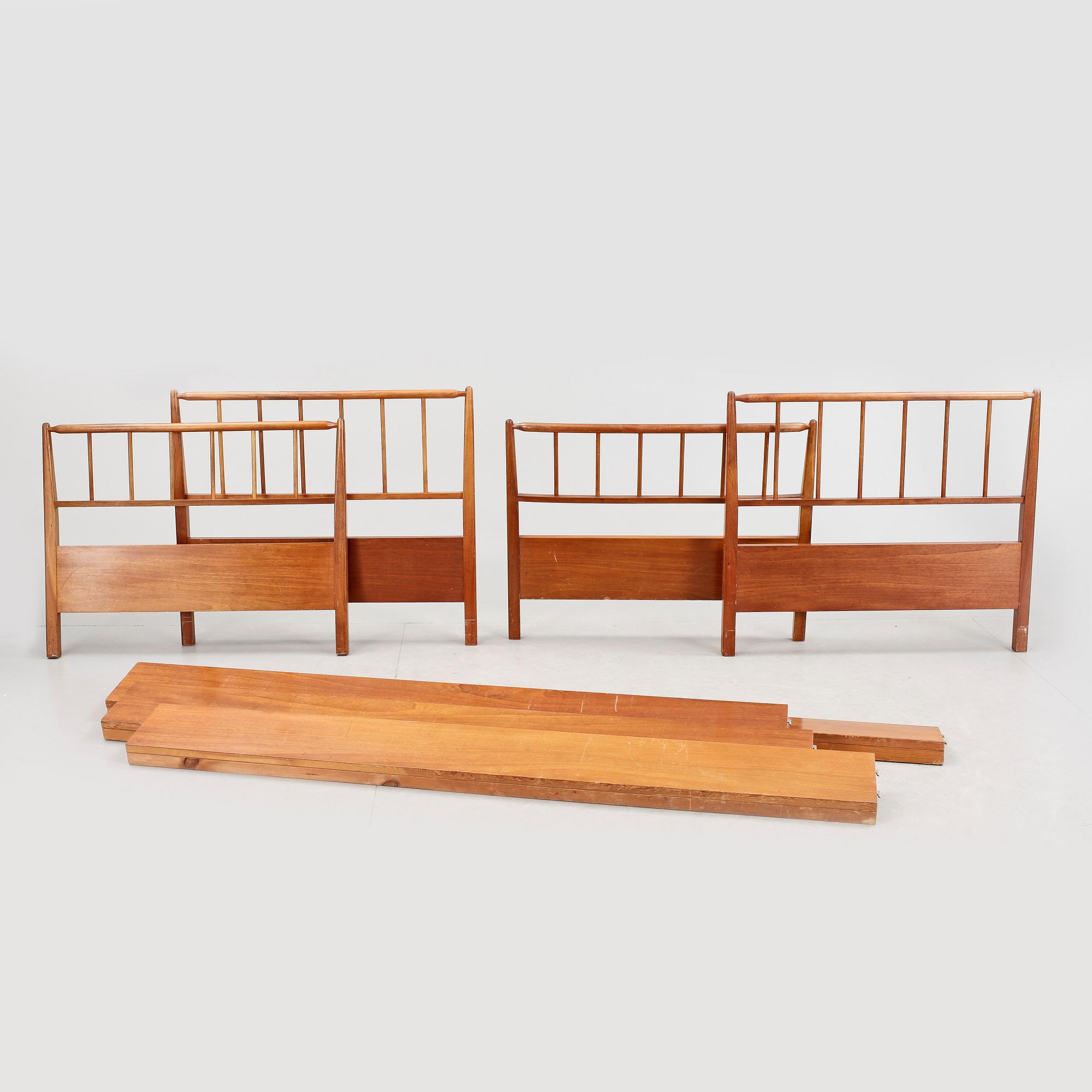 SÄNGAR, ett par, Josef Frank, Svenskt Tenn.