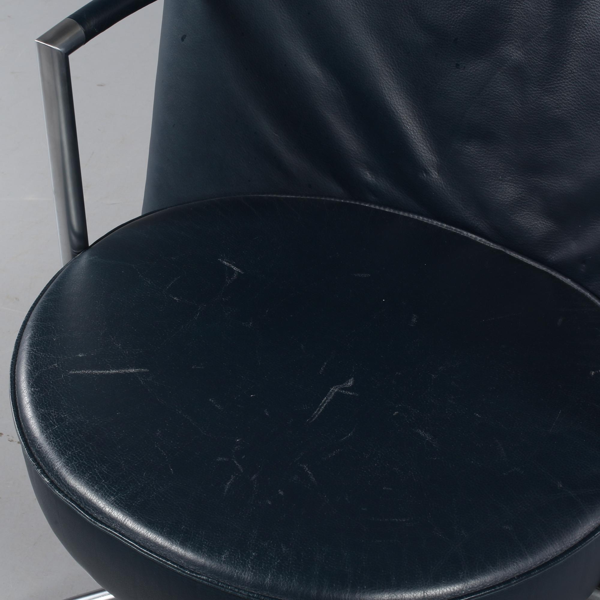 FÅTÖLJ, Johannes Foersom & Peter Hiort-Lorenzen, Erik Jörgensen, 1900-talets fjärde kvartal.