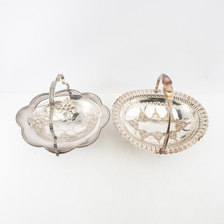 Bread baskets, 2 pieces, silver-plated, early 20th century.