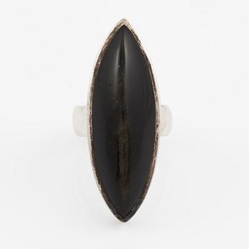 Ring, silver med kattögasten, Schweiz.